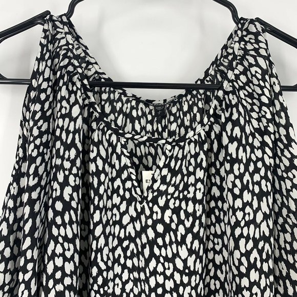 Express Black White Printed Slit Sleeve Blouse - Picture 4 of 8